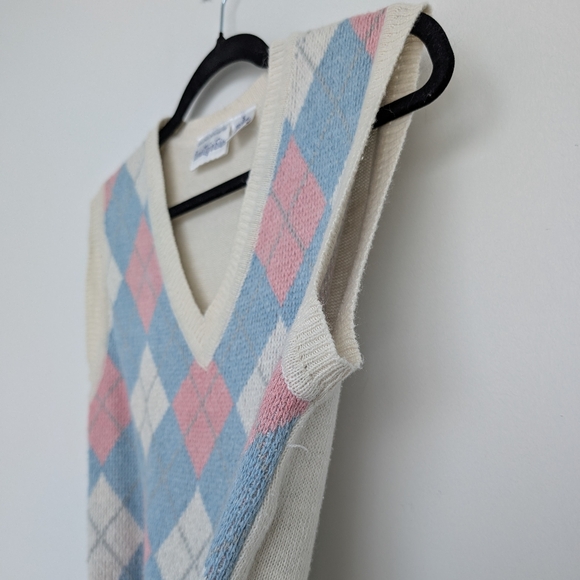 Vintage Argyle Sweater Vest Ramie Acrylic Blend Blue and Pink Sz S - Picture 6 of 13